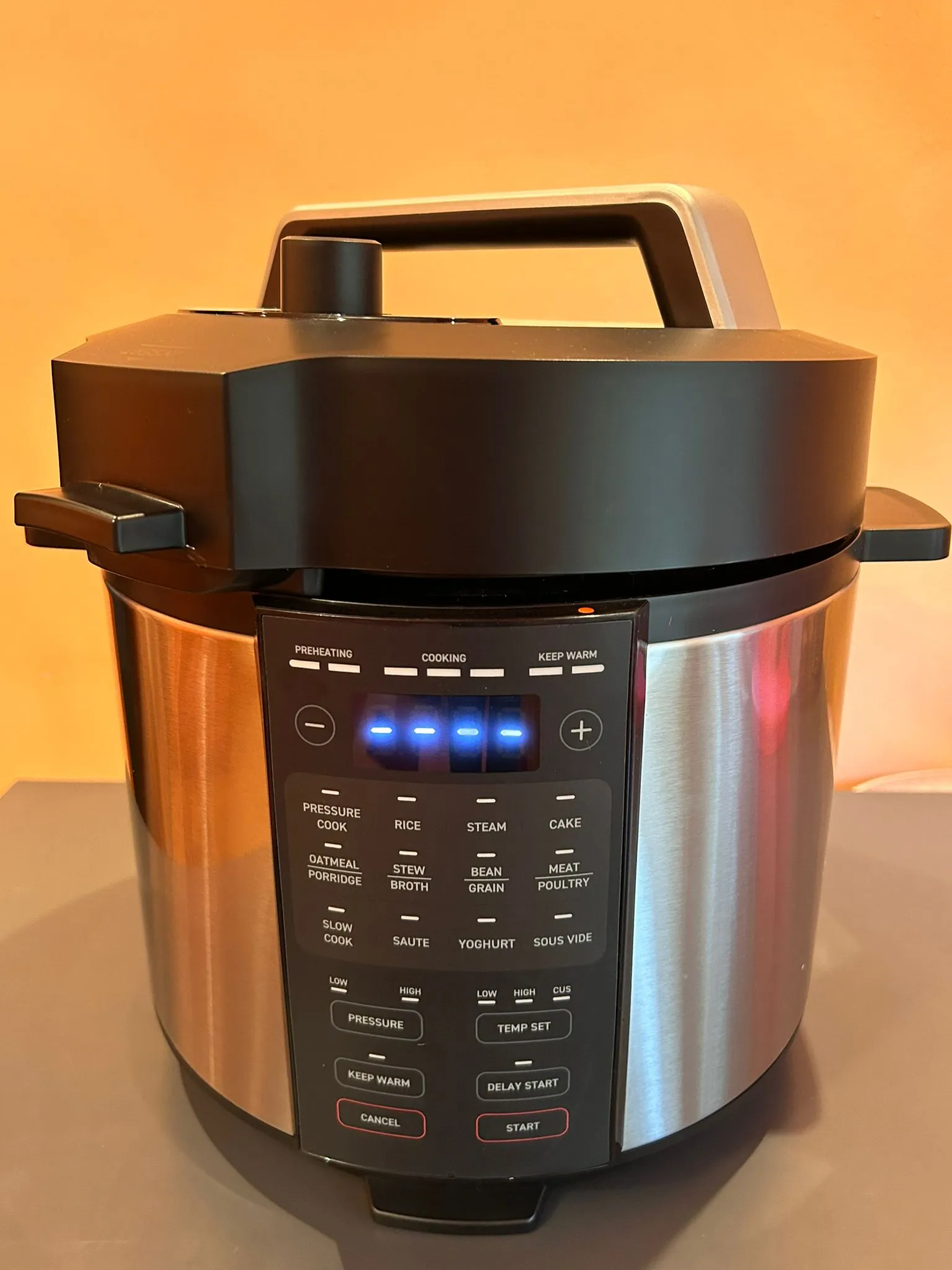 Recenzie oală sub presiune Cosori Pressure Cooker